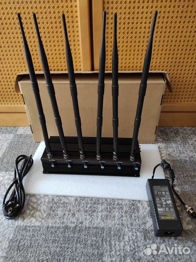 Блокиратор(глушилка) сотовой связи