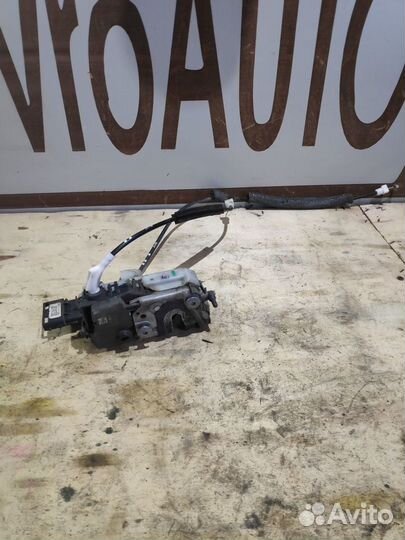 Замок двери Citroen C5