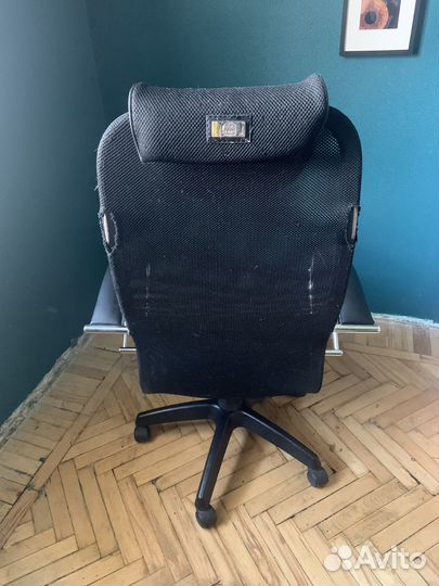Компьютерное кресло