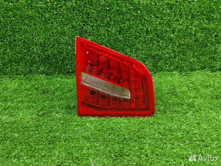 Фонарь в крышку багажника левый Audi A6 C6 VAG