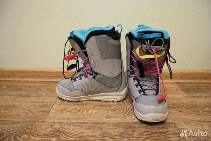 Ботинки для сноуборда женские р38 Northwave Dahlia