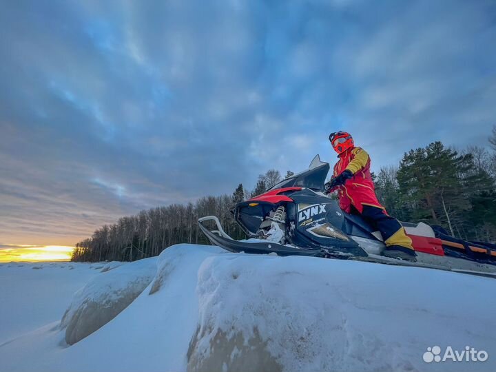 Прогулка на снегоходах в Карелии