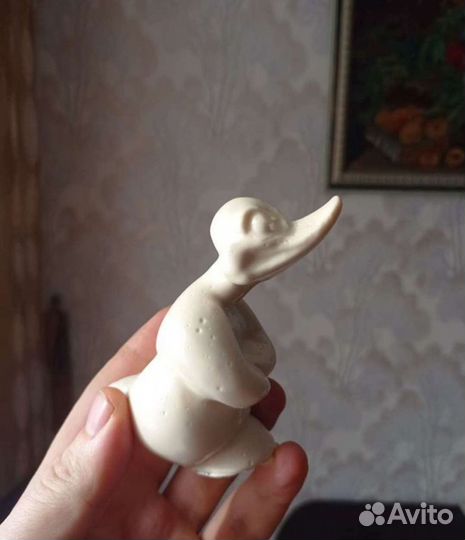 Злая утка маскот