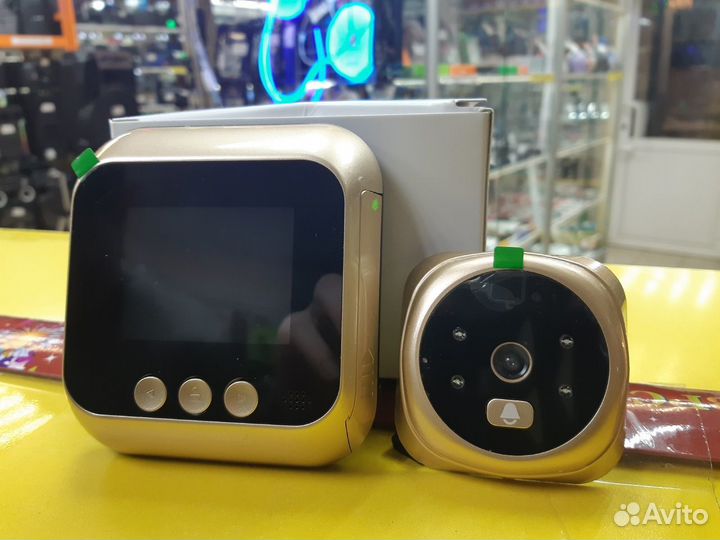 Дверной видеоглазок с записью и звонком