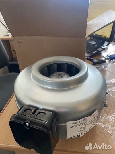 Вентилятор канальный 160 мм