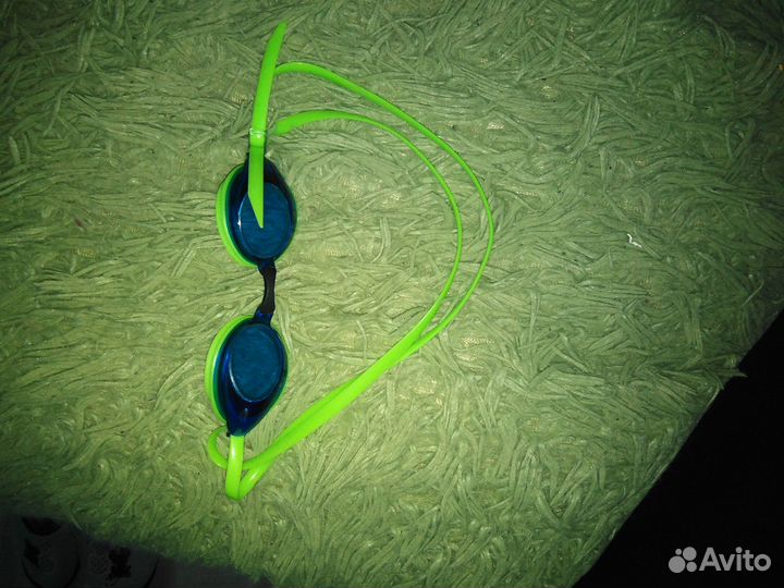 Очки для бассейна