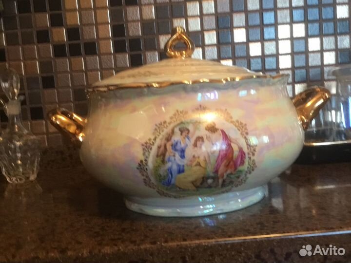 Супница перламутровая 