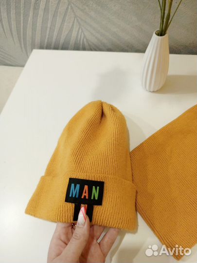 Комплект шапка и снуд