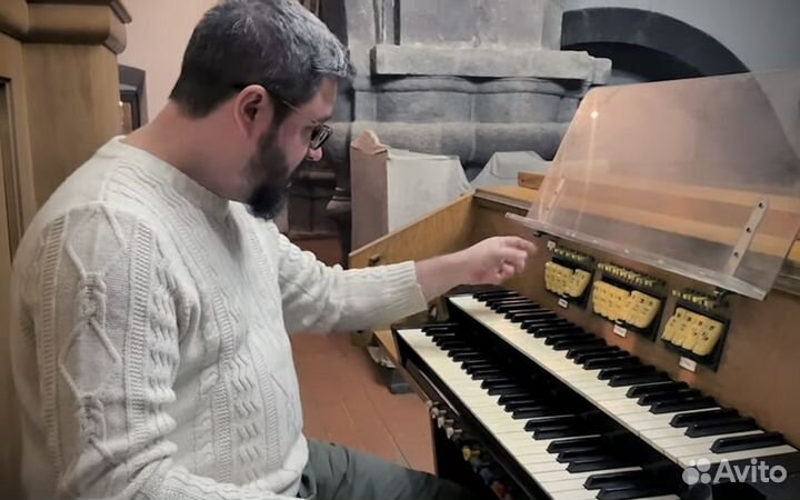 Настройка ремонт пианино и роялей