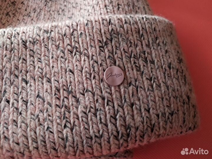 Шапка и шарф женские