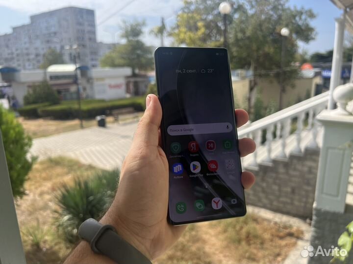 realme GT 6T, 8/256 ГБ