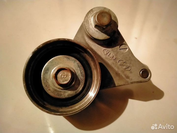 Помпа Hyundai Solaris