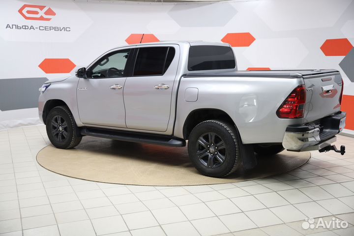 Toyota Hilux 2.8 AT, 2021, 169 000 км