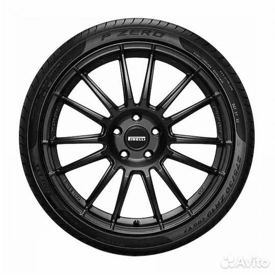 Pirelli P Zero 285/40 R22 76Y