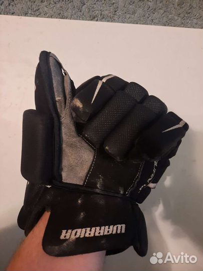 Крага хоккейная одна левая