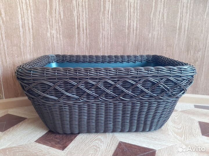 Плетение кашпо из ротанга