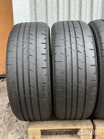 Bridgestone Playz PX-RV II 225/50 R18 95W