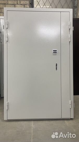 Дверь металлическая входная двустворчатая