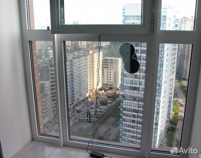 Робот мойщик окон в аренду