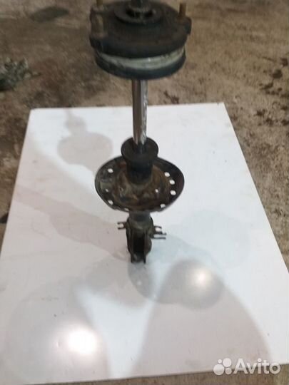 Амортизатор правый Фиат Добло 2(2009)