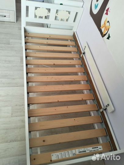 Детская кровать IKEA с матрасом