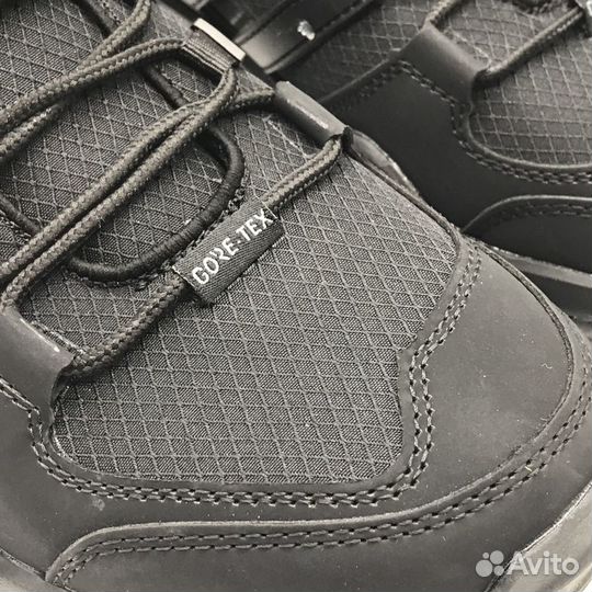 Кроссовки новые черные Adidas Terrex Gore-tex