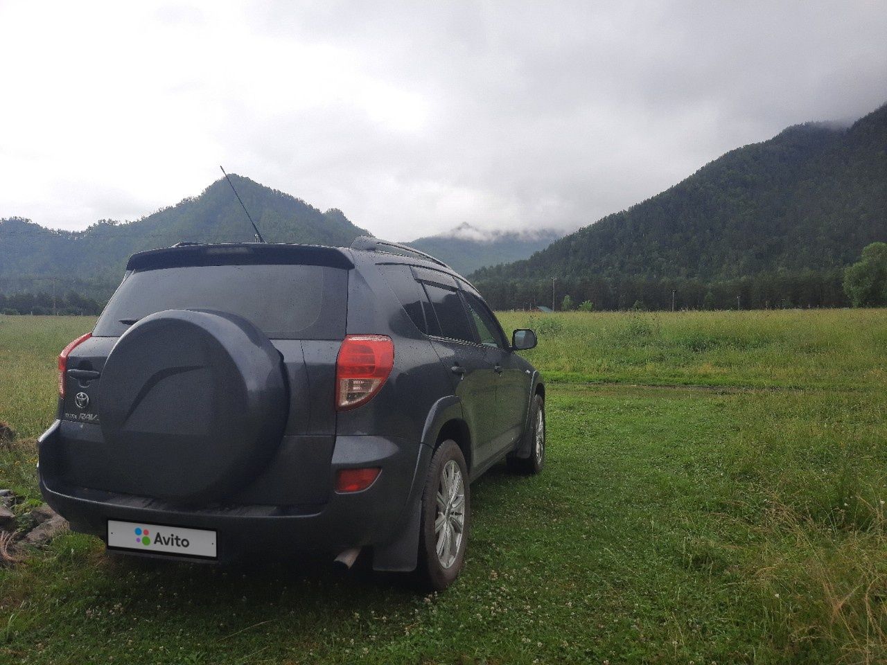 Toyota RAV4: фото владельца
