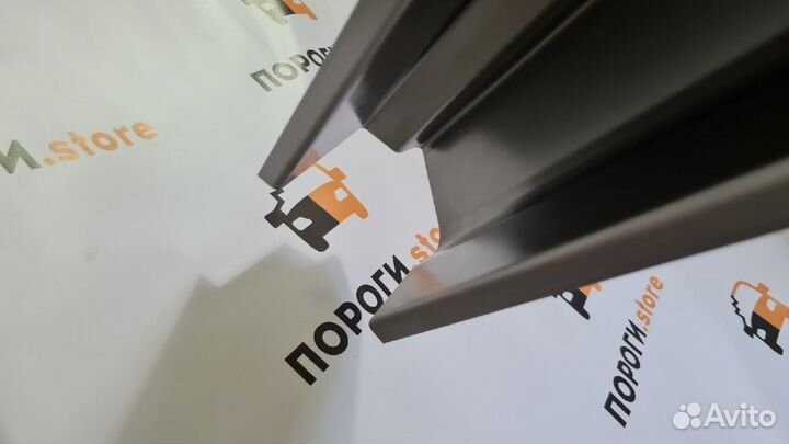 Ремонтный порог правый Ford Mondeo 3