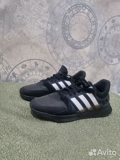 Кроссовки Adidas originals