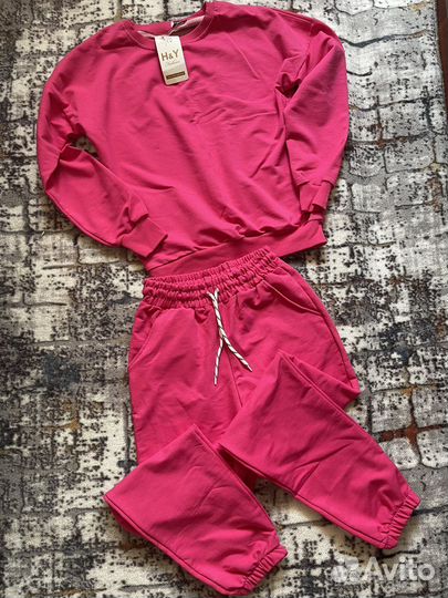 Спортивный костюм