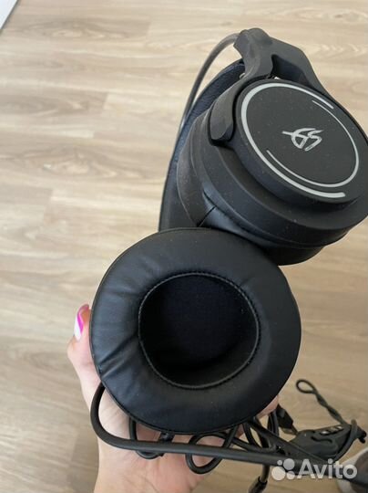 Игровые наушники