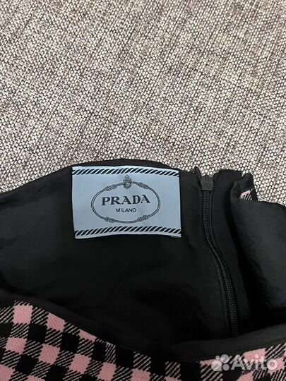 Платье женское prada