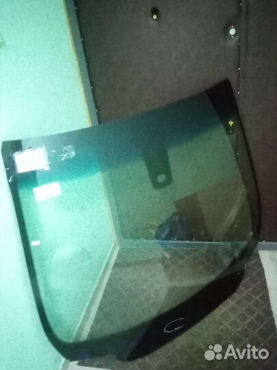 Стекло лобовое Peugeot 308 08-14