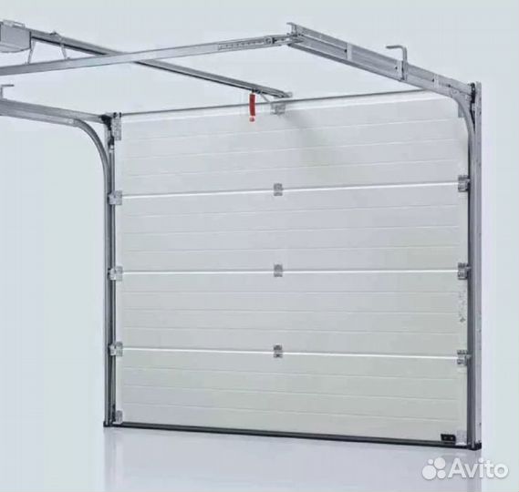 Ворота секционные автоматические 2800*2100