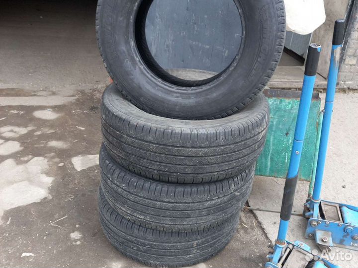 Michelin Latitude Tour HP 265/65 R17 112H