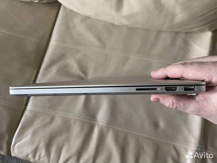 Apple MacBook Pro 15 2015 (отличное состояние)