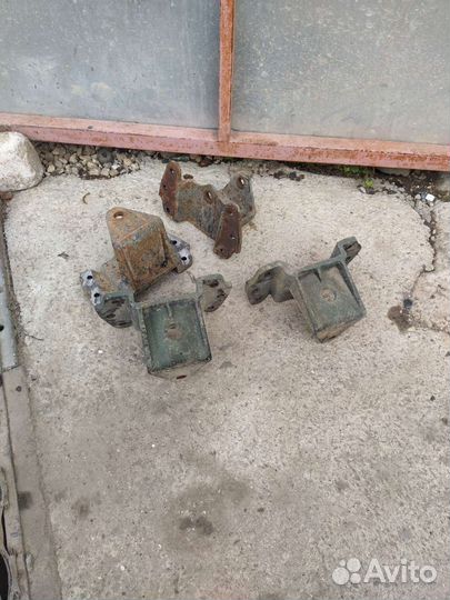 Кронштейн рессоры газель задние