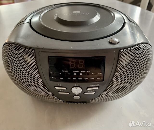 Магнитола Elenberg CD-111