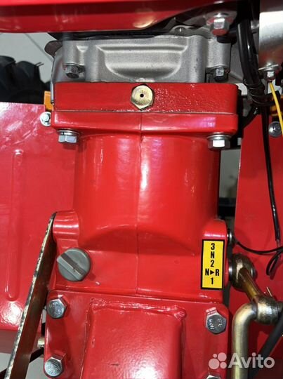 Мотоблок бензиновый Honda GX420(18лс)(3/1) + плуг