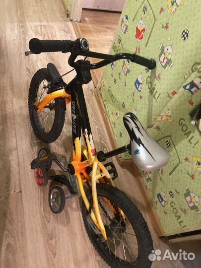 Велосипед specialized 16