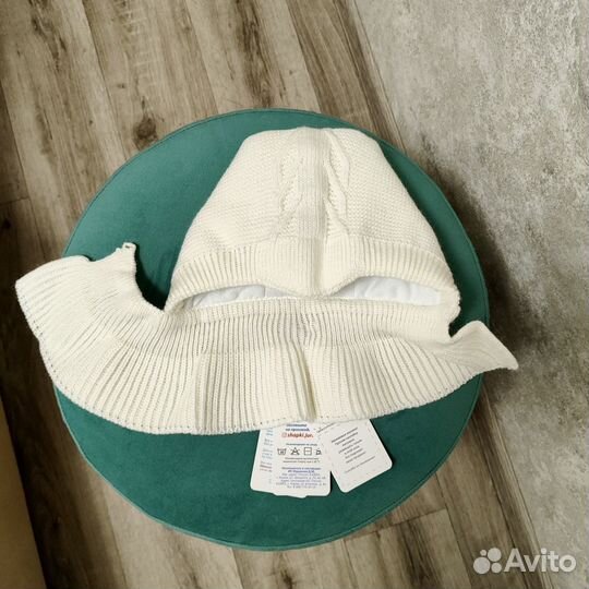 Шапка шлем зима 6-9 мес (новая)