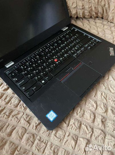 Lenovo thinkpad 13, core I5 7200u/8gb DDR4/256gb S