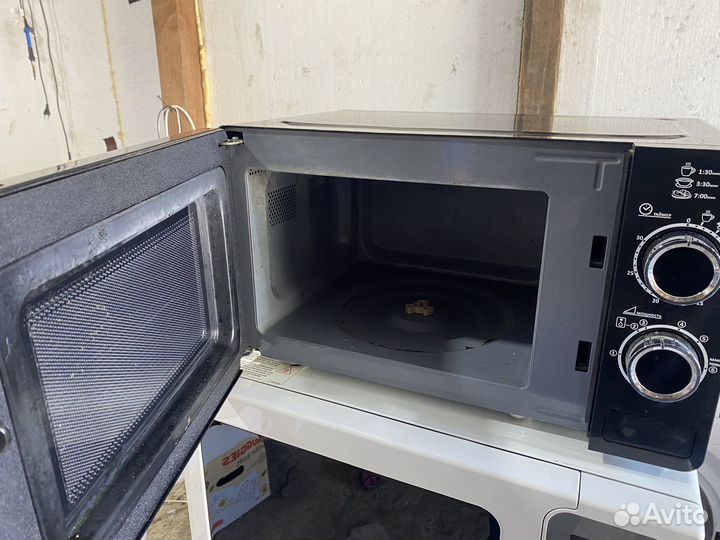 Микроволновая печь Willmark