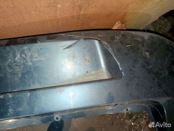 Задний бампер гранта седан