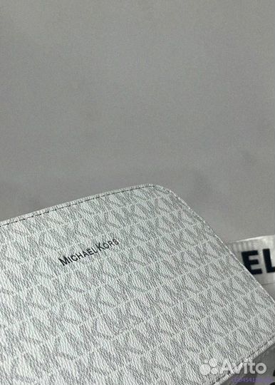 Женская сумка Michael Kors: сочетание удобства и стиля