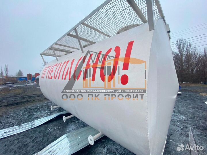 Резервуар вертикальный стальной для нефти