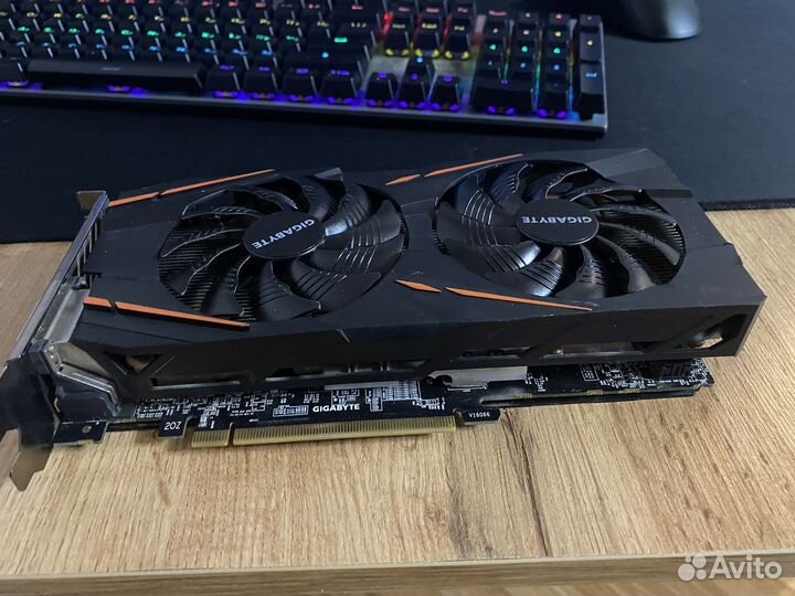 Видеокарта AMD gigabyte RX 580 8G