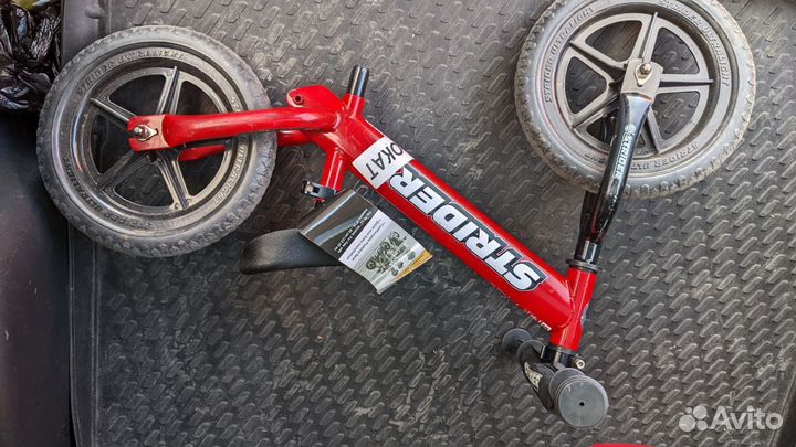 Беговел Strider sport красный