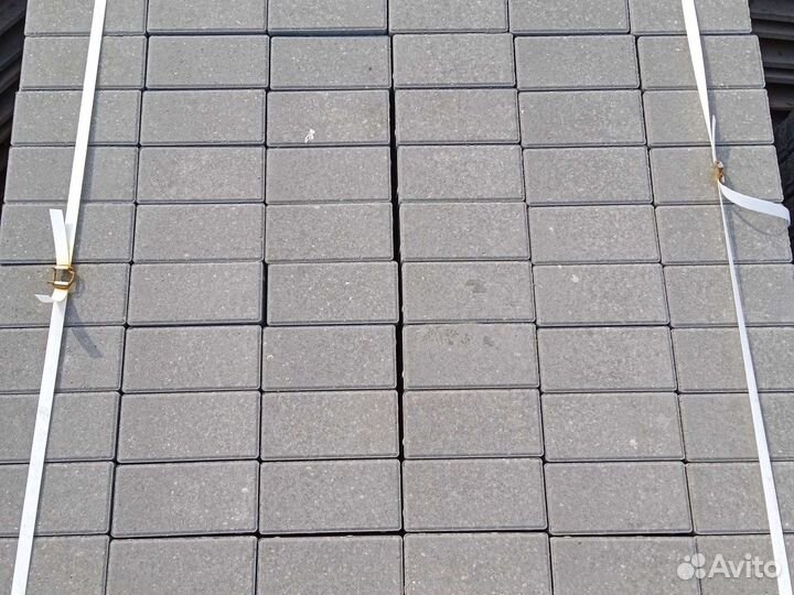 Брусчатка кирпичик