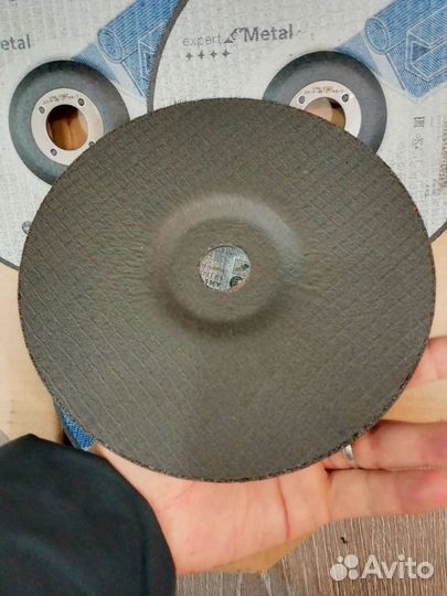 Отрезной диск Бош (Bosch) по металлу 180мм